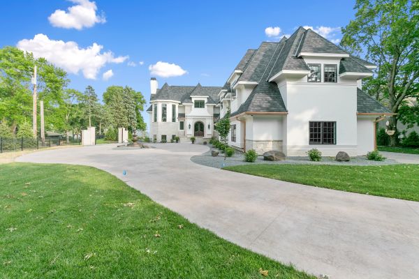 Cost of Concrete Driveway Installation in Oakland
