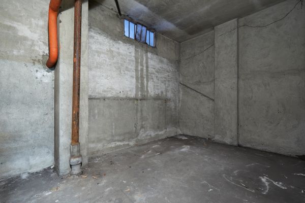 Cost of Basement Wall Construction in Oakland