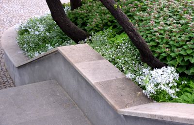 Concrete Retaining Wall